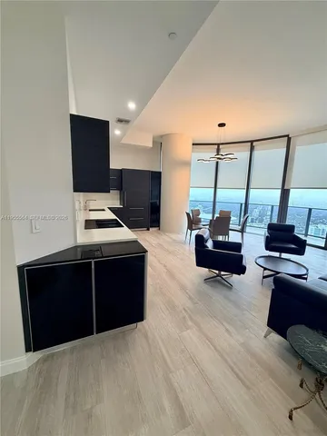 $1,249,000 | 45 Southwest 9th Street, Unit 4606, Miami, FL 33130