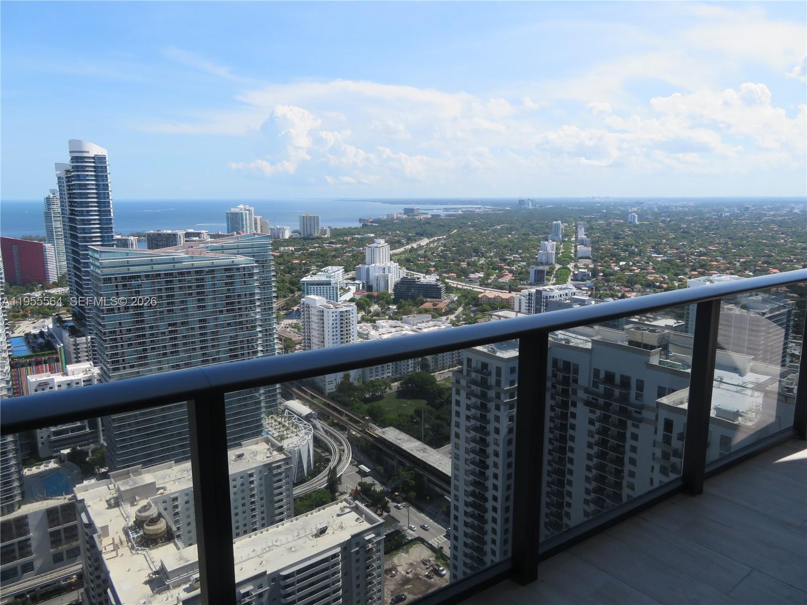 45 Southwest 9th Street, Unit 4606 Miami, FL 33130 - Photo 41 of 58