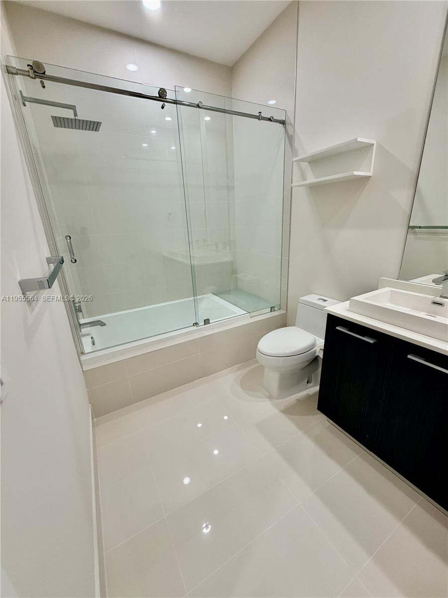 45 Southwest 9th Street, Unit 4606 Miami, FL 33130 - Photo 41 of 63