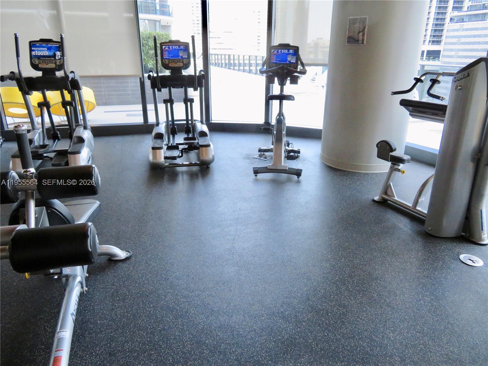 45 Southwest 9th Street, Unit 4606 Miami, FL 33130 - Photo 50 of 58