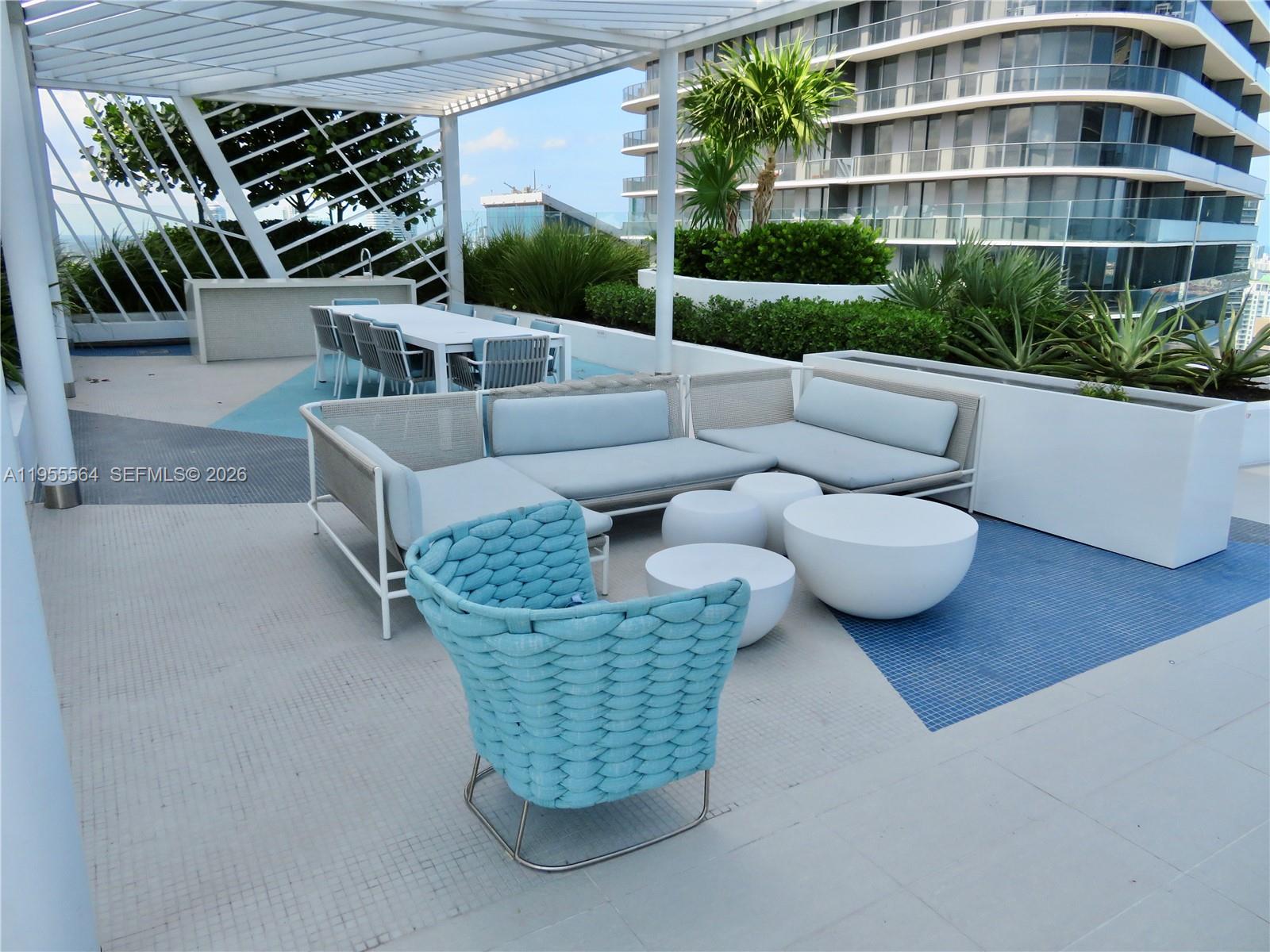 45 Southwest 9th Street, Unit 4606 Miami, FL 33130 - Photo 57 of 58