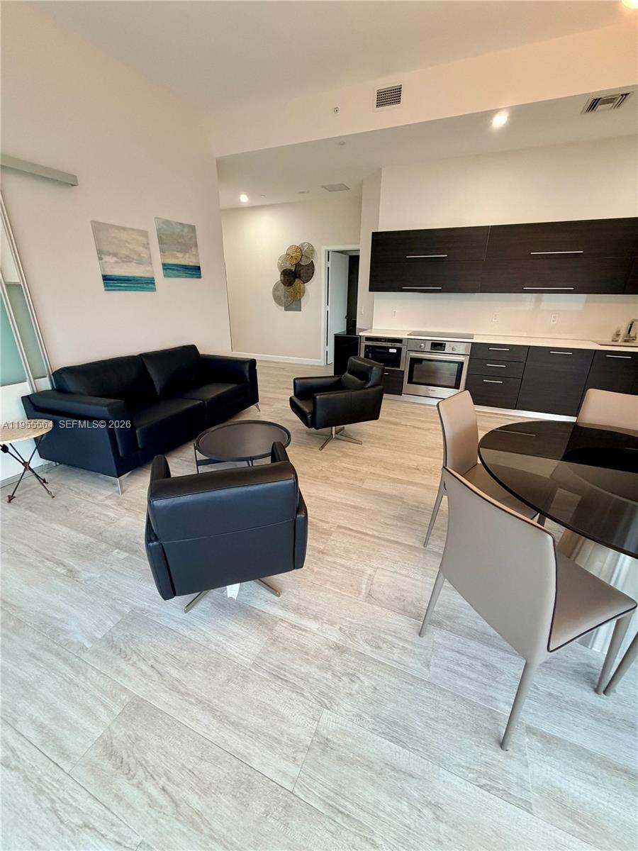 45 Southwest 9th Street, Unit 4606 Miami, FL 33130 - Photo 6 of 58