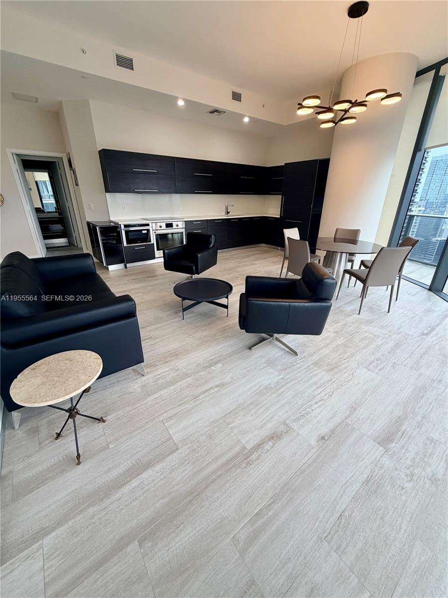 45 Southwest 9th Street, Unit 4606 Miami, FL 33130 - Photo 9 of 63