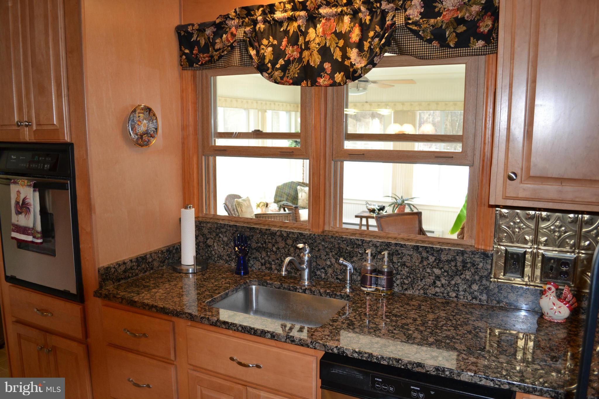 8412 Stonehouse Road Frederick, MD 21702 - Photo 4 of 30 Kitchen