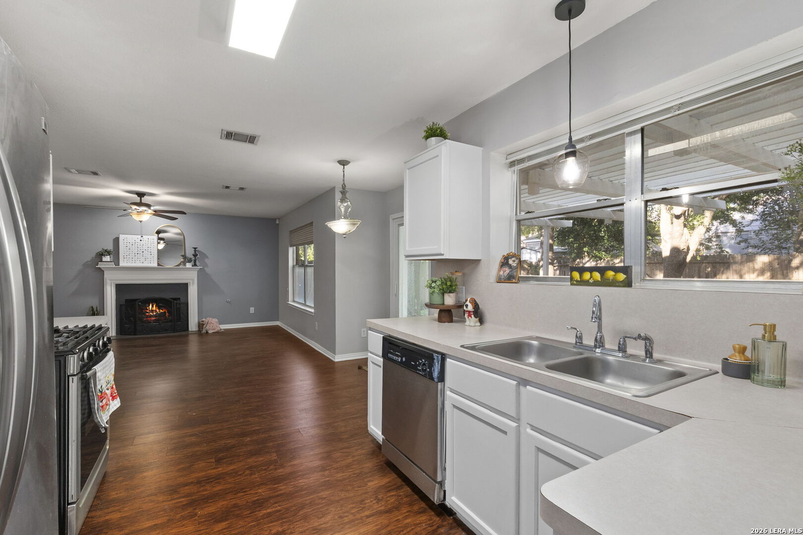 10431 Mustang Ridge Converse, TX 78109 - Photo 16 of 49 Gallery Image 16
