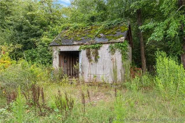 a view of outdoor space kitchen and patio