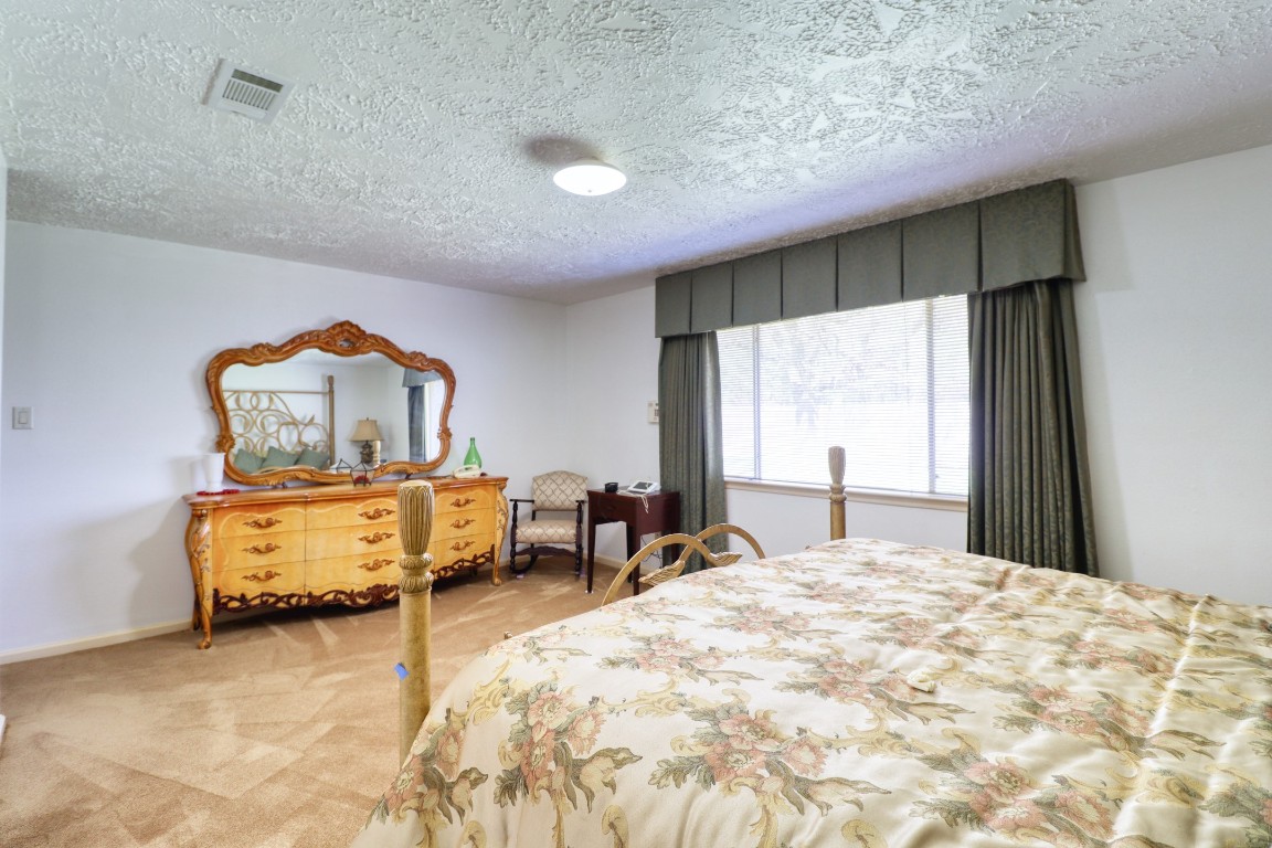 3446 Cheaney Drive Houston, TX 77066 - Photo 25 of 49