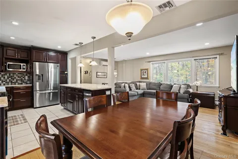 $750,000 | 70 Hilltop Drive, North Salem, NY 10560