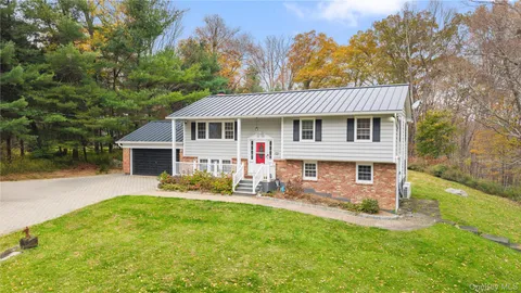 $750,000 | 70 Hilltop Drive, North Salem, NY 10560