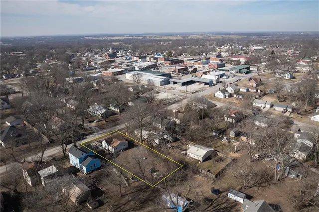 $150,000 | 300 East Florence Street, Windsor, MO 65360