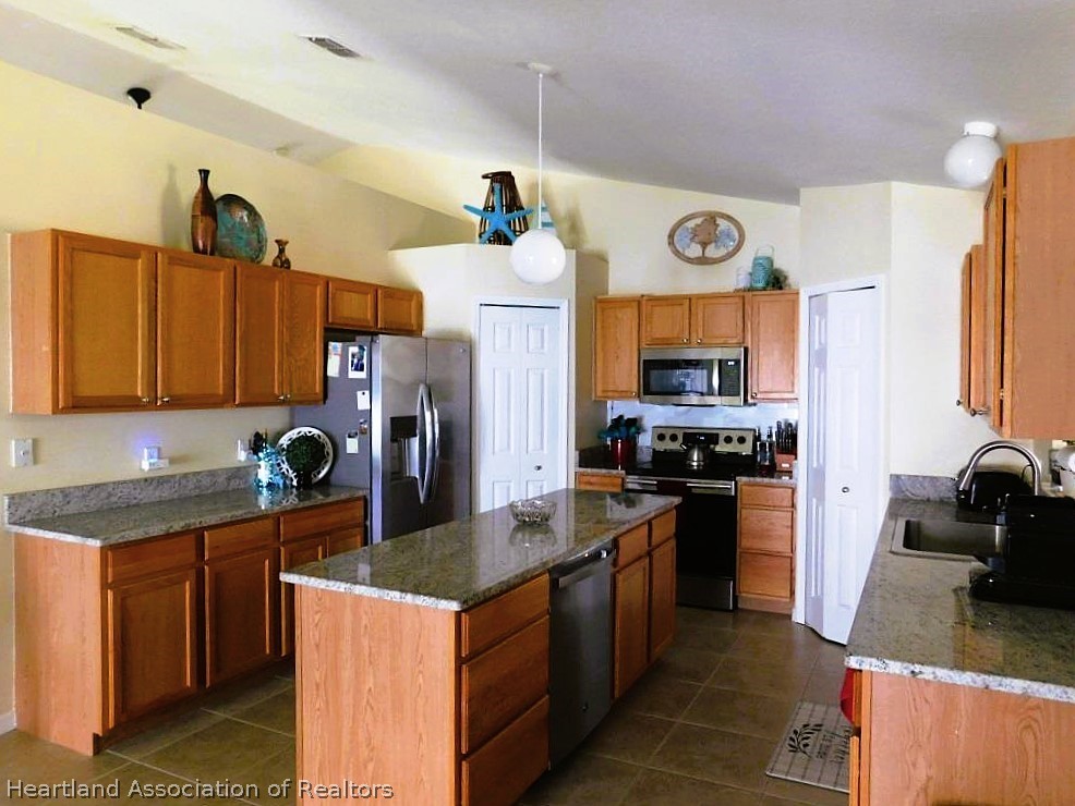 8047 Ancha Street Sebring, FL 33872 - Photo 35 of 50