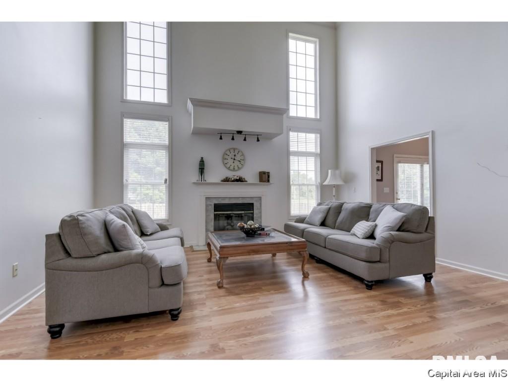 3416 Elderberry Lane Springfield, IL 62711 - Photo 4 of 34 Gallery Image 4