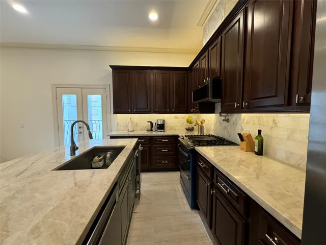 $3,100 | 2540 Prospect Street, Unit G, Houston, TX 77004