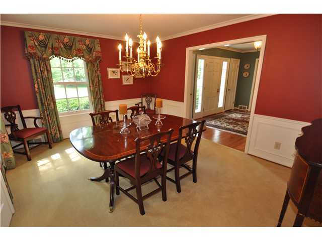 1587 Cardiff Road Columbus, OH 43221 - Photo 11 of 25