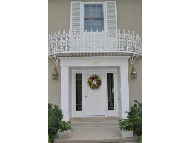 1587 Cardiff Road Columbus, OH 43221 - Photo 2 of 25
