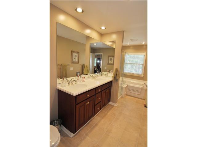 1587 Cardiff Road Columbus, OH 43221 - Photo 24 of 25