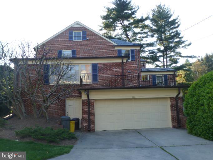 118 Witherspoon Road Baltimore, MD 21212 - Photo 20 of 30 2-car garage and parking pad/driveway