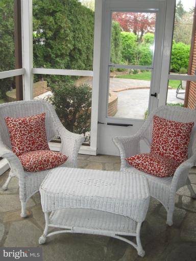 118 Witherspoon Road Baltimore, MD 21212 - Photo 6 of 30 porch overlooks patio and yard