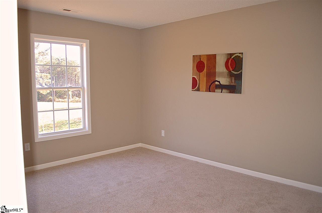 390 Gibbs Road Wellford, SC 29385 - Photo 26 of 31 Gallery Image 26