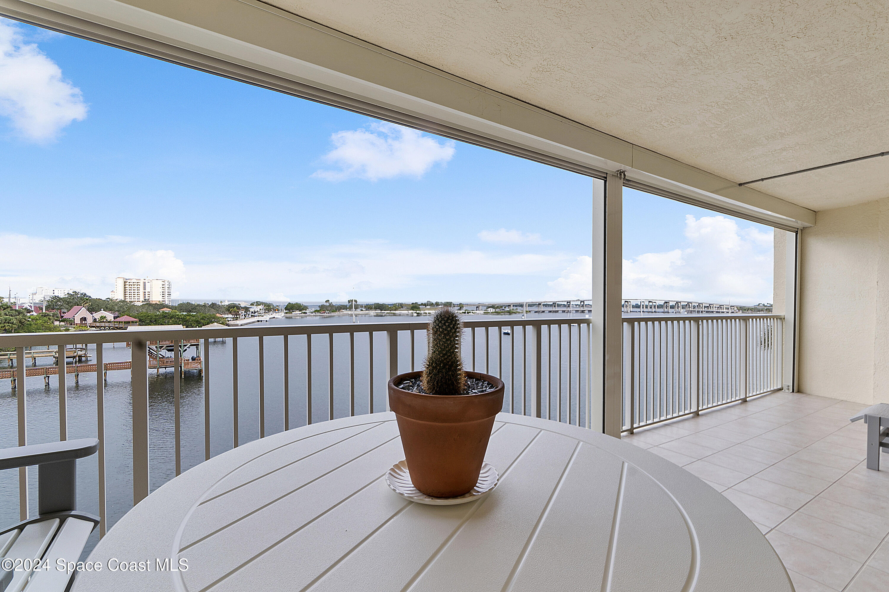 100 Riverside Drive, Unit 303 Cocoa, FL 32922 - Photo 29 of 72 100 Riverside Dr apt 303_024