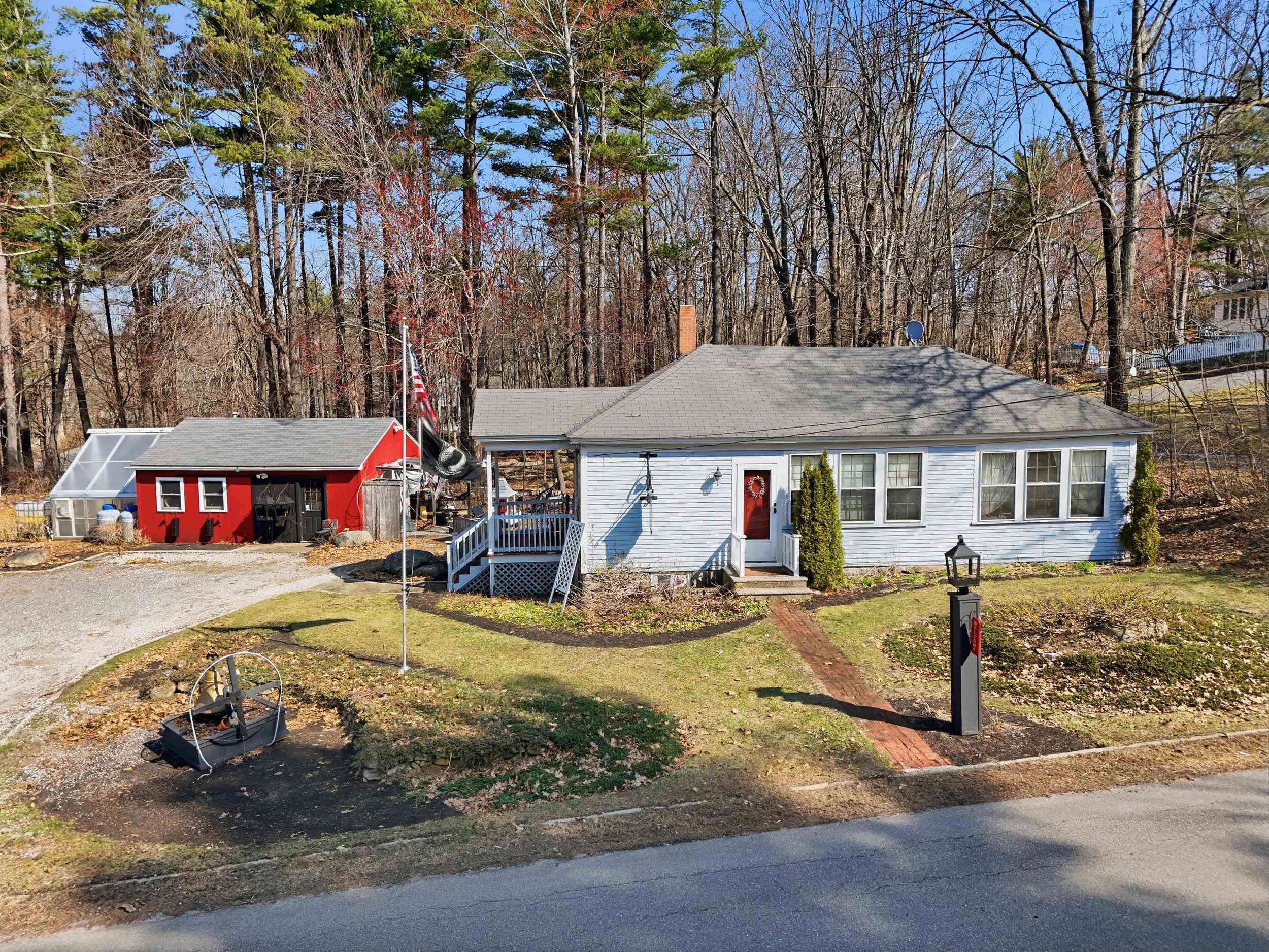 4 Kilrea Road Derry, NH 03038 - Photo 2 of 37