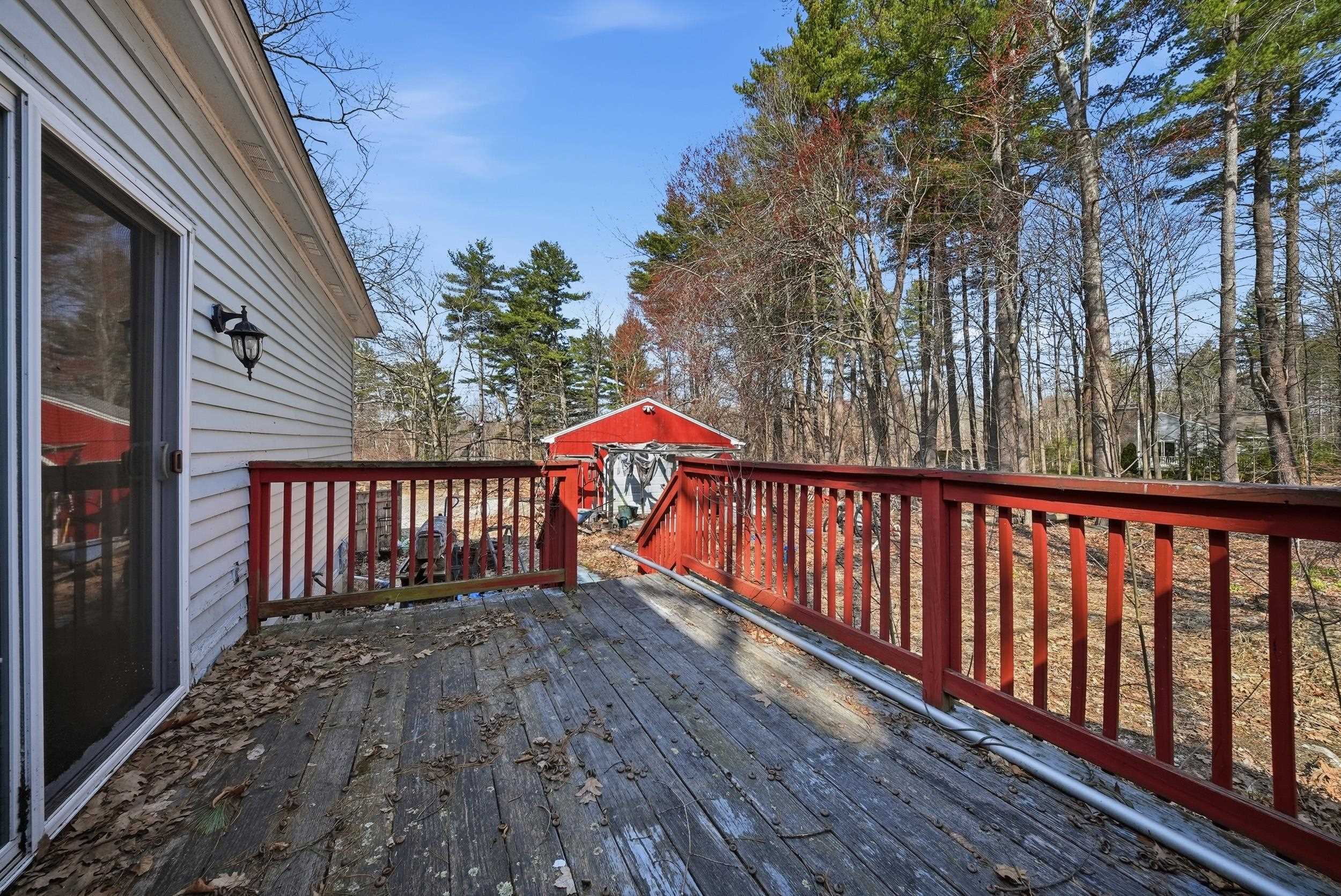 4 Kilrea Road Derry, NH 03038 - Photo 22 of 37