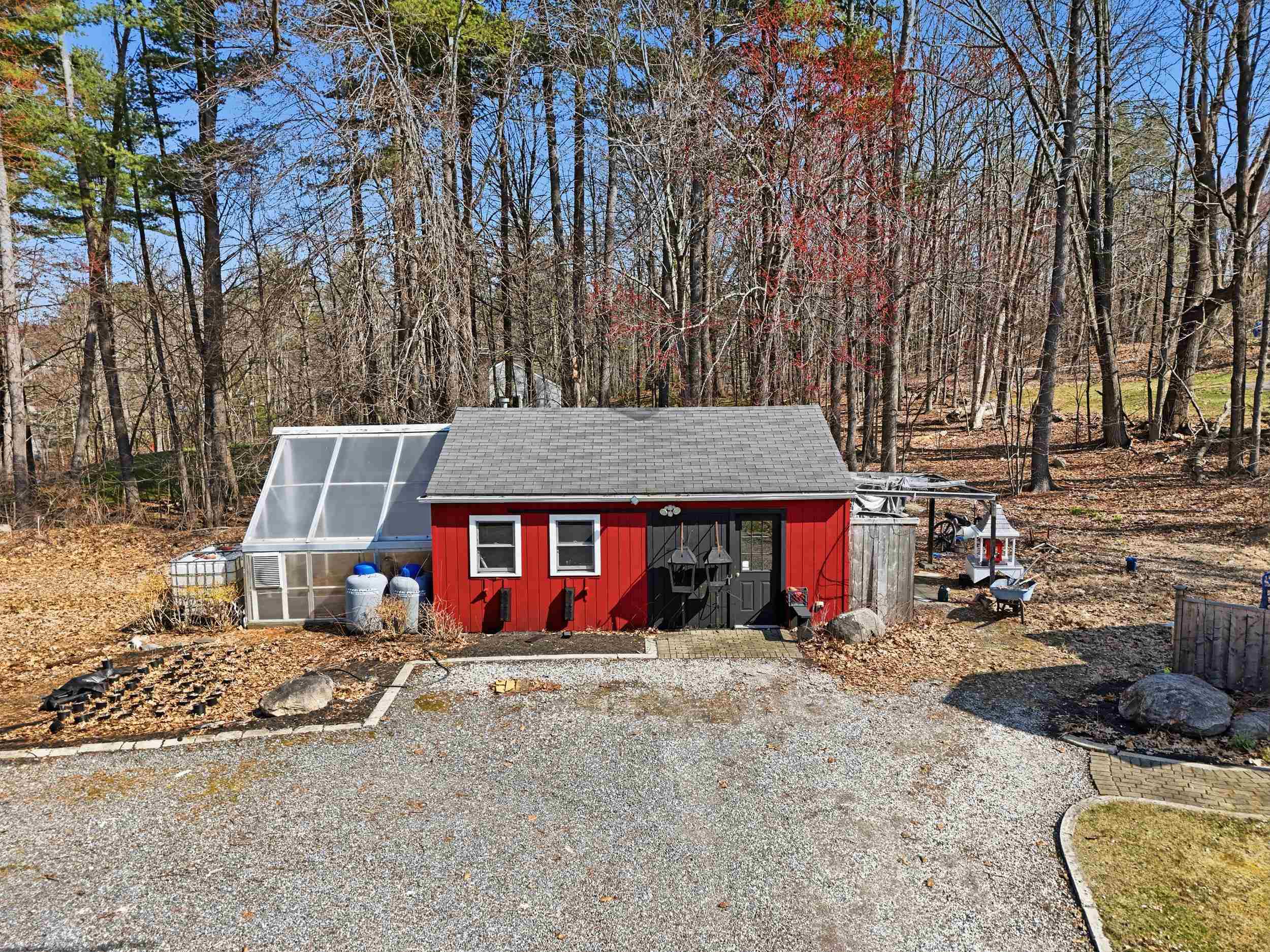 4 Kilrea Road Derry, NH 03038 - Photo 5 of 37