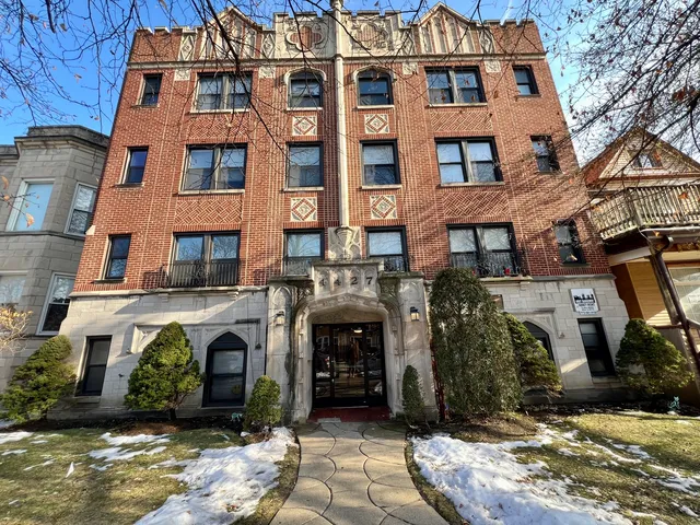 $1,500 | 4427 North Seeley Avenue, Unit 105, Chicago, IL 60625