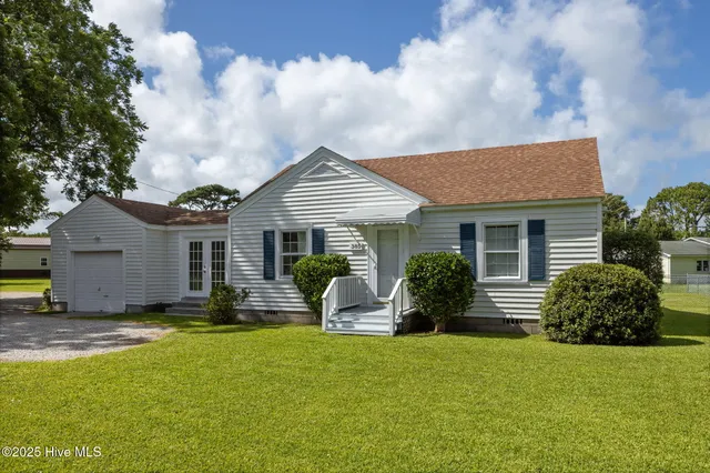 $248,000 | 385 Highway 70 Bettie, Beaufort, NC 28516