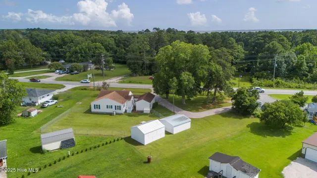 $248,000 | 385 Highway 70 Bettie, Beaufort, NC 28516