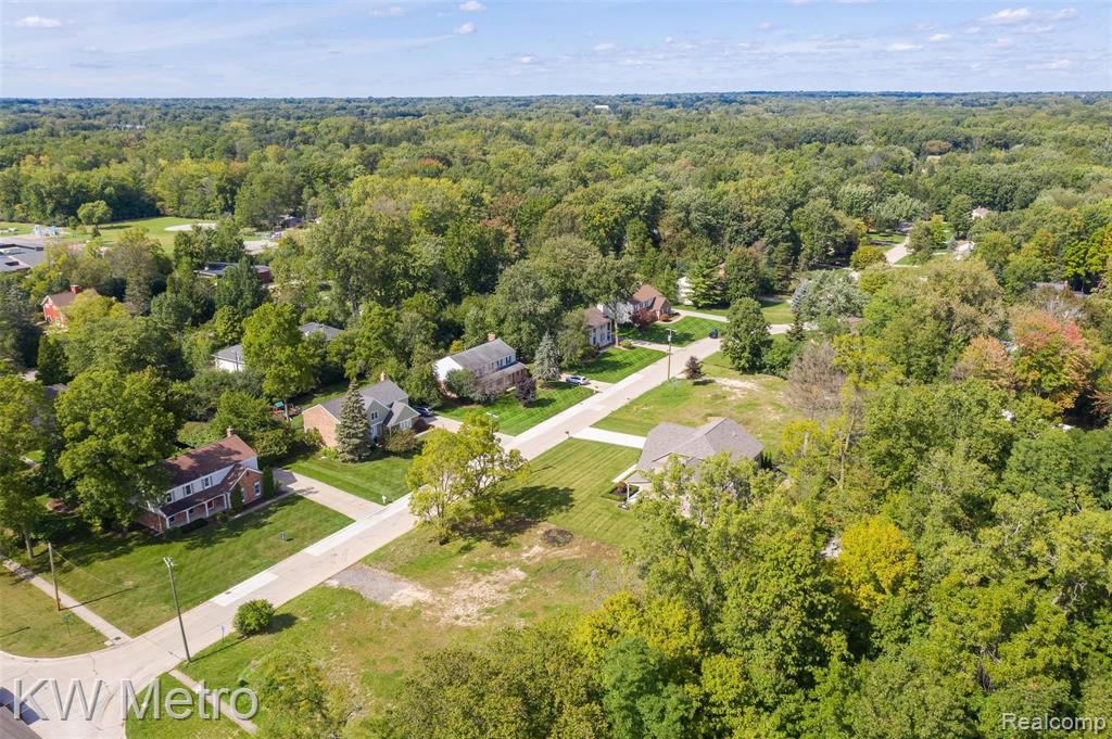 31291 Old Stage Road Bingham Farms, MI 48025 - Photo 18 of 18