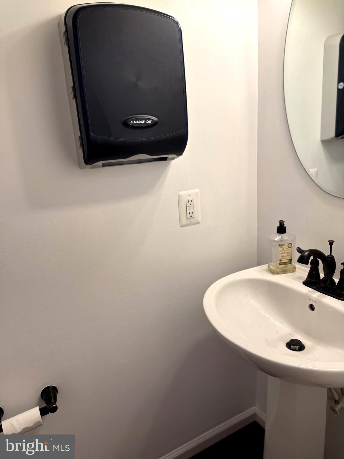 4829 Eugene Way Frederick, MD 21703 - Photo 5 of 43