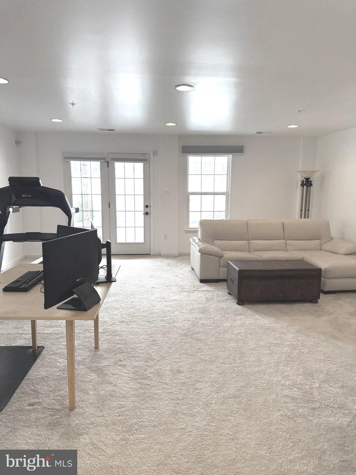 4829 Eugene Way Frederick, MD 21703 - Photo 9 of 43