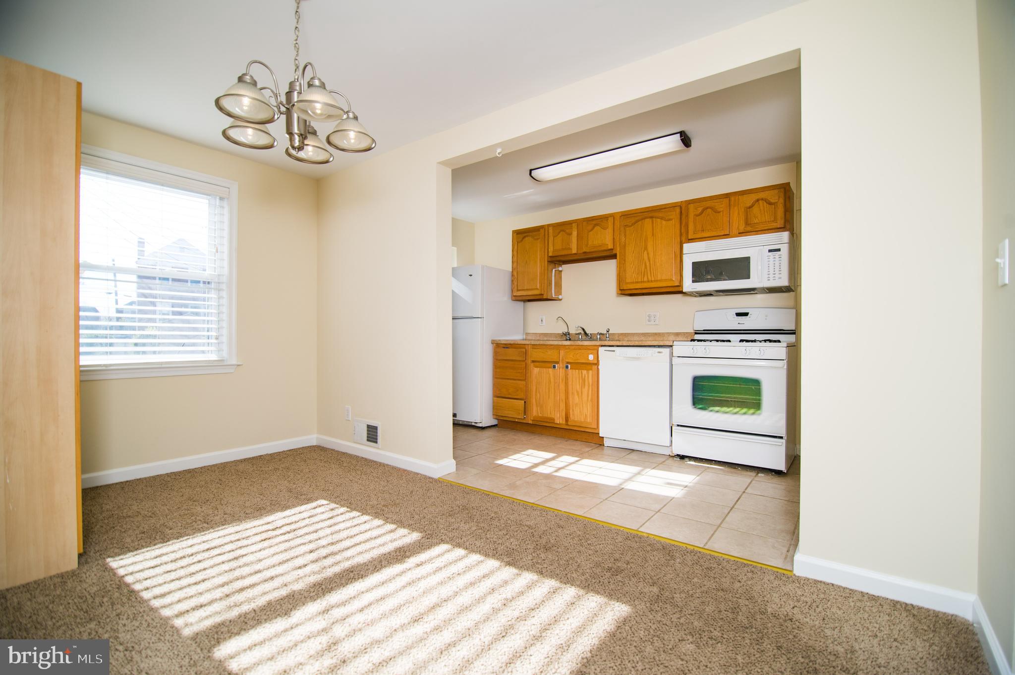 7455 Durwood Road Baltimore, MD 21222 - Photo 12 of 33 Dining Room