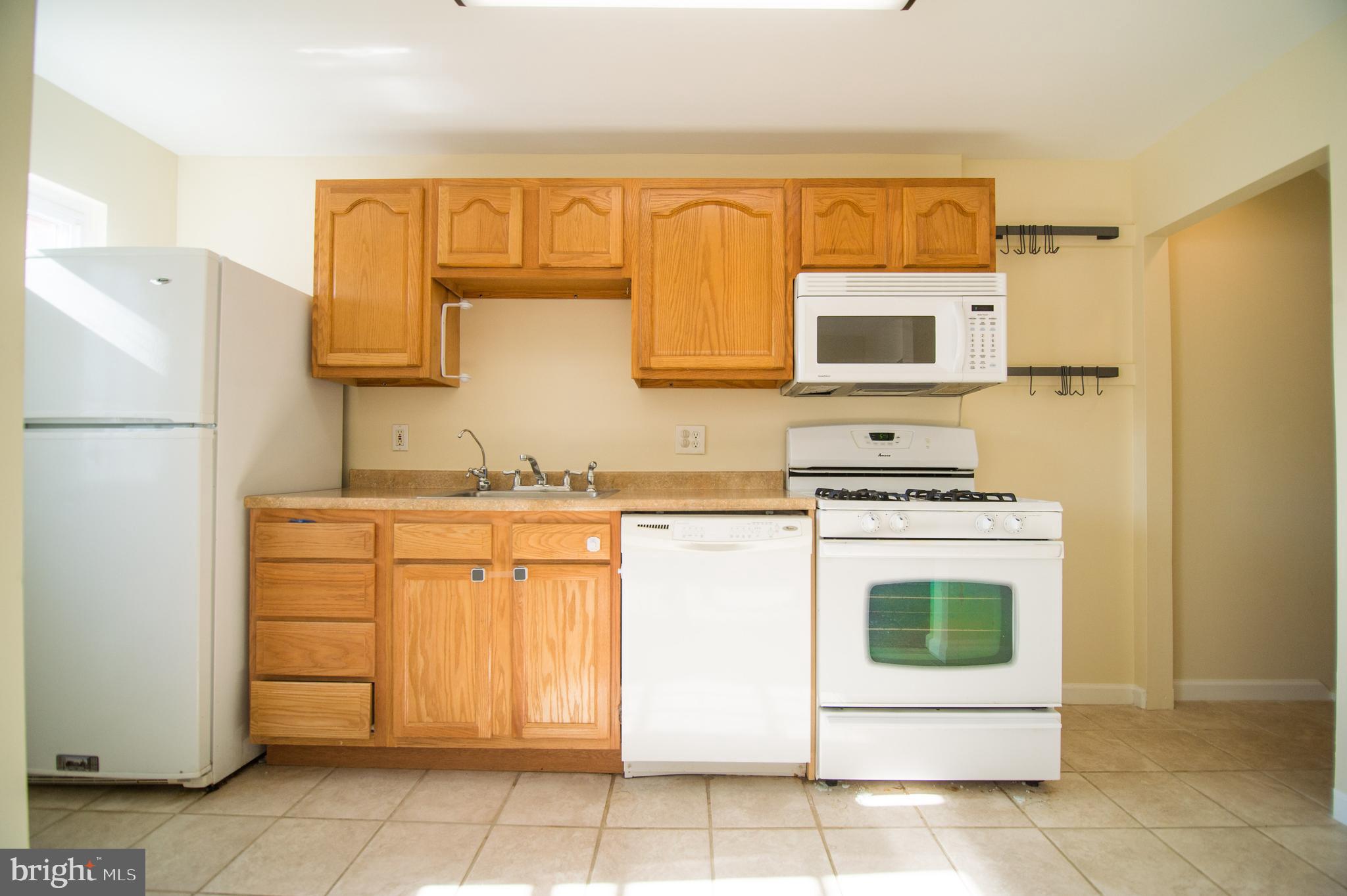 7455 Durwood Road Baltimore, MD 21222 - Photo 15 of 33 Kitchen
