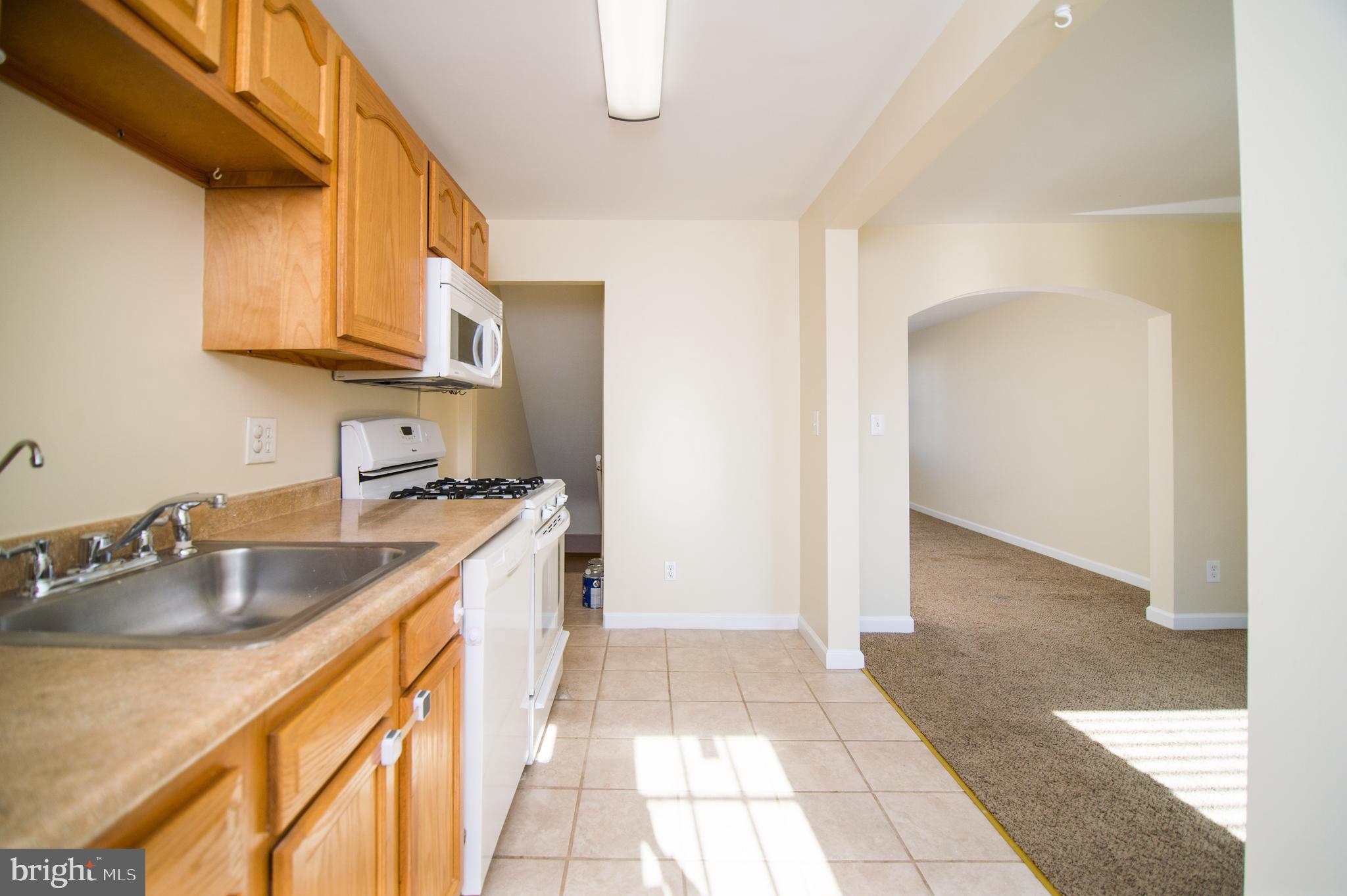 7455 Durwood Road Baltimore, MD 21222 - Photo 17 of 33 Kitchen