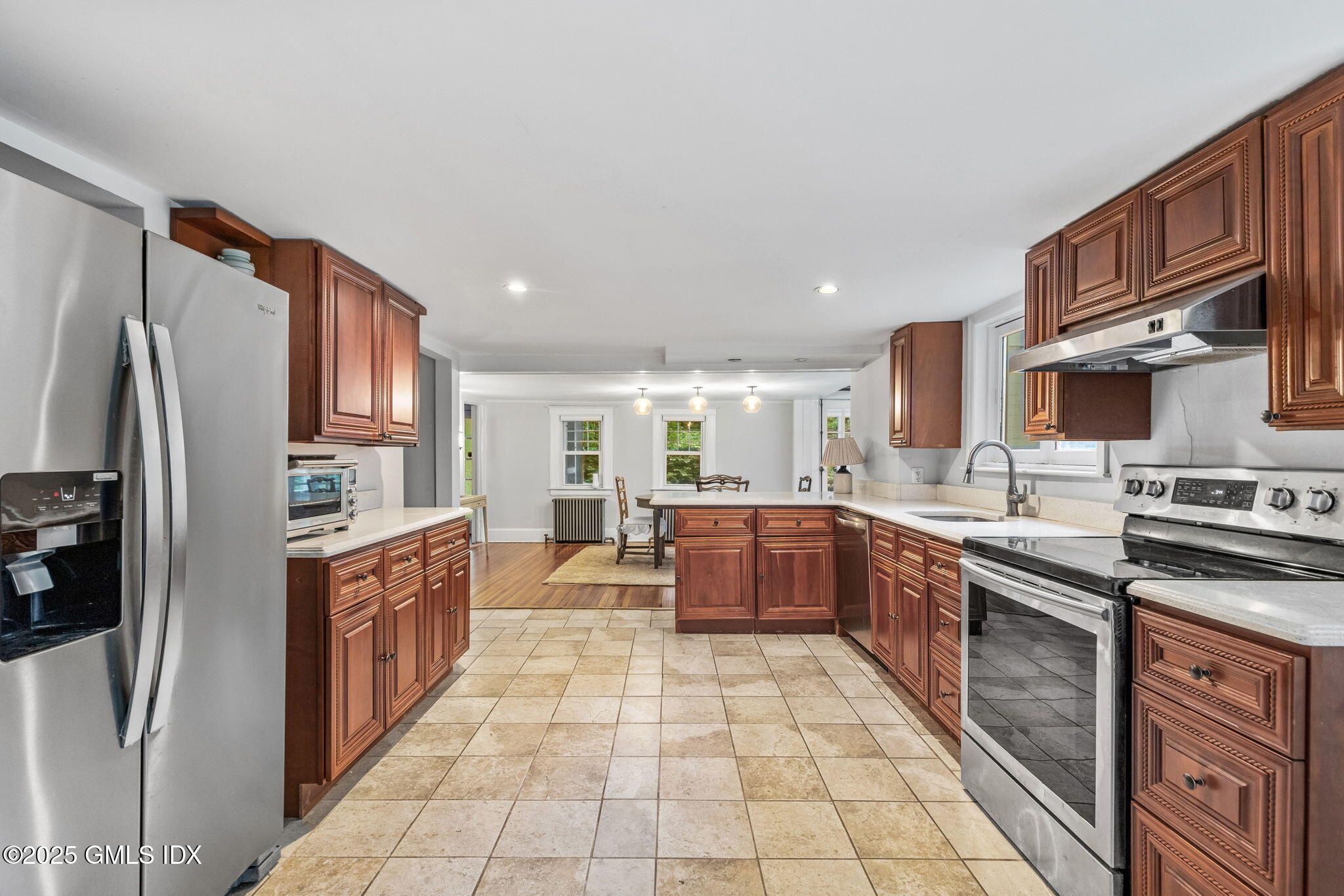 281 Riversville Road Greenwich, CT 06831 - Photo 13 of 27 Kitchen
