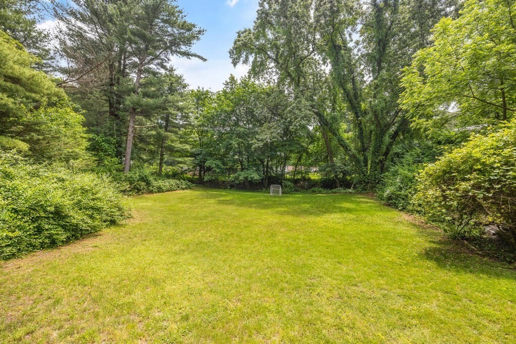 61 Burlington Street Lexington, MA 02420 - Photo 27 of 37