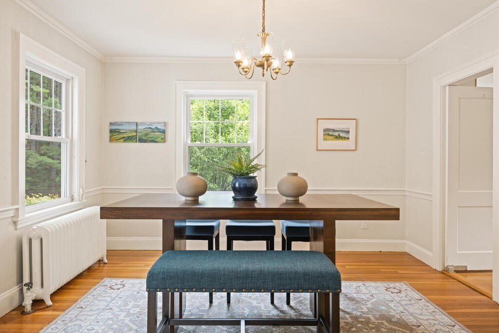 61 Burlington Street Lexington, MA 02420 - Photo 9 of 37