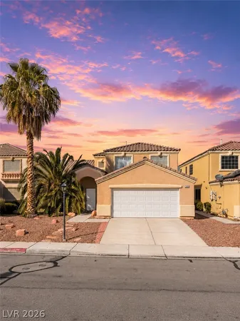 $2,700 | 2018 Royal Caribbean Avenue, North Las Vegas, NV 89031