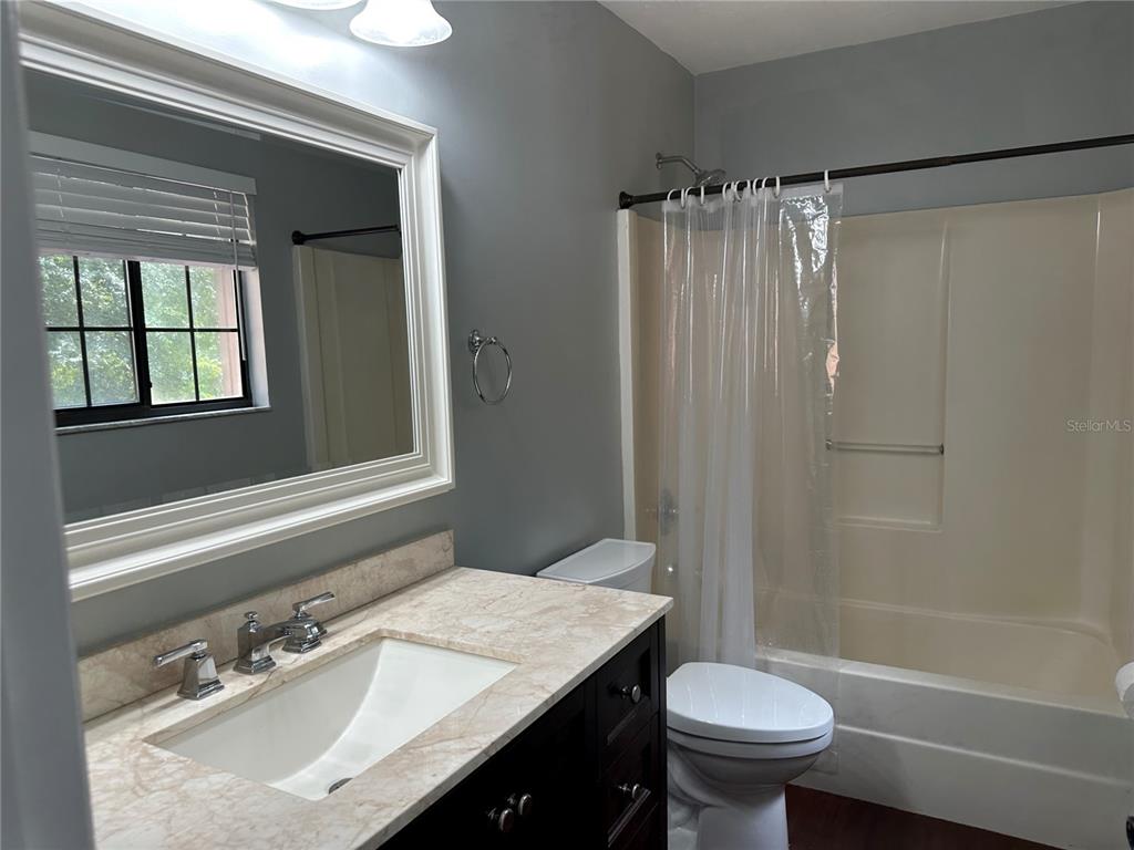 823 Southwest 58 Terrace Gainesville, FL 32607 - Photo 5 of 23 Gallery Image 5