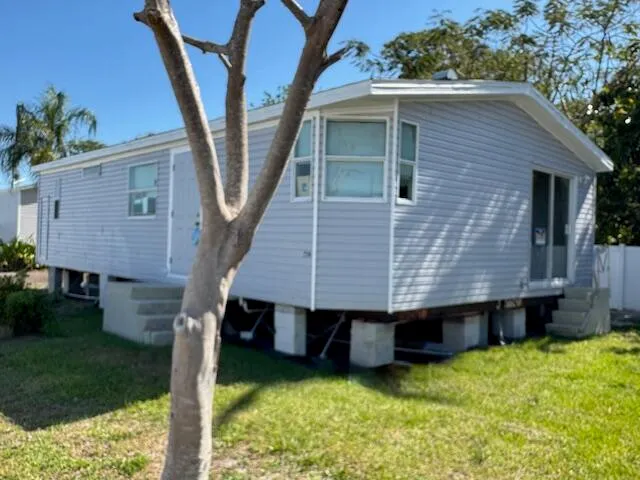 $1,000 | 2023 St Lucie Boulevard, Unit 238, Fort Pierce, FL 34946