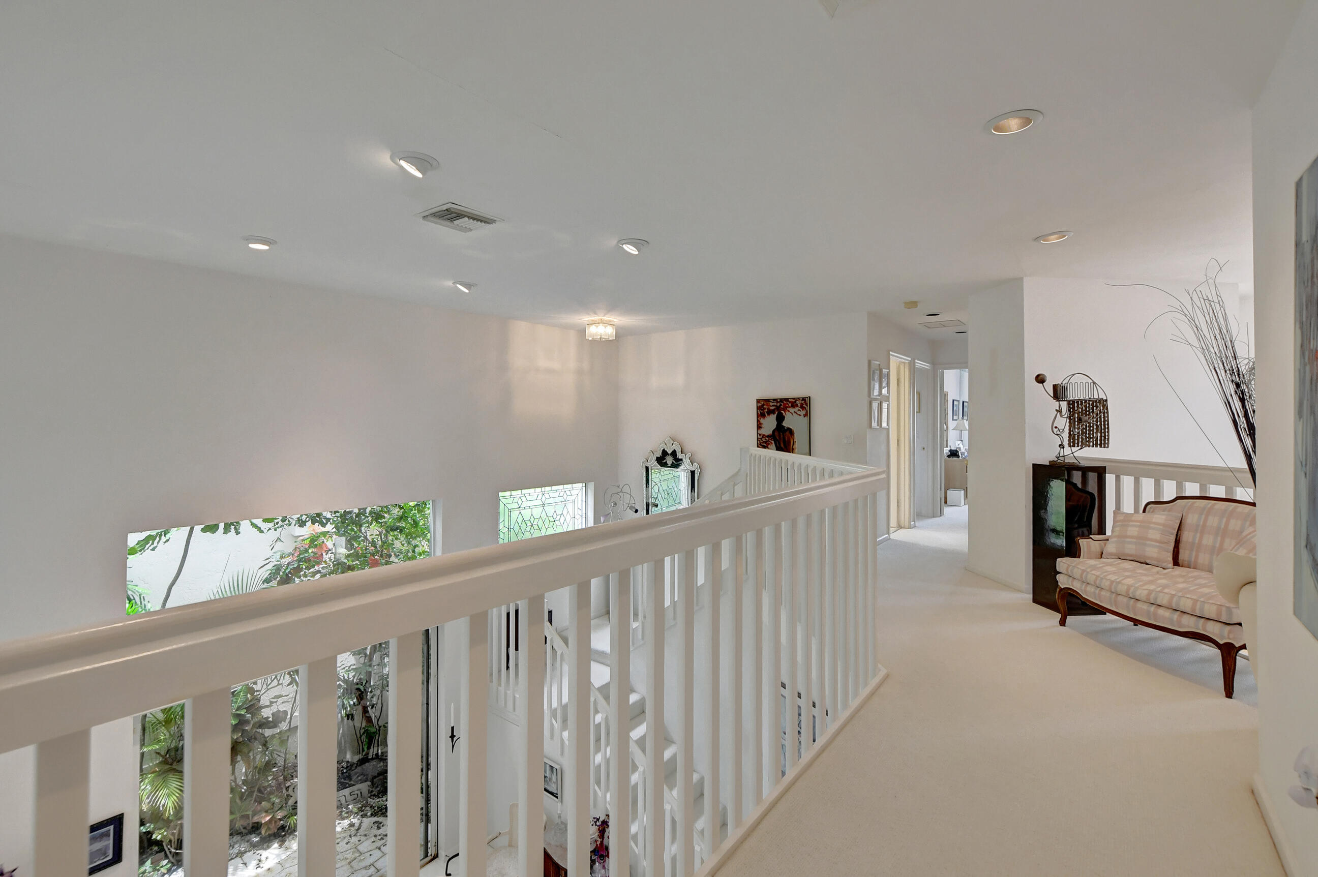 5164 Northwest 26th Circle Boca Raton, FL 33496 - Photo 29 of 43 Upper hallway