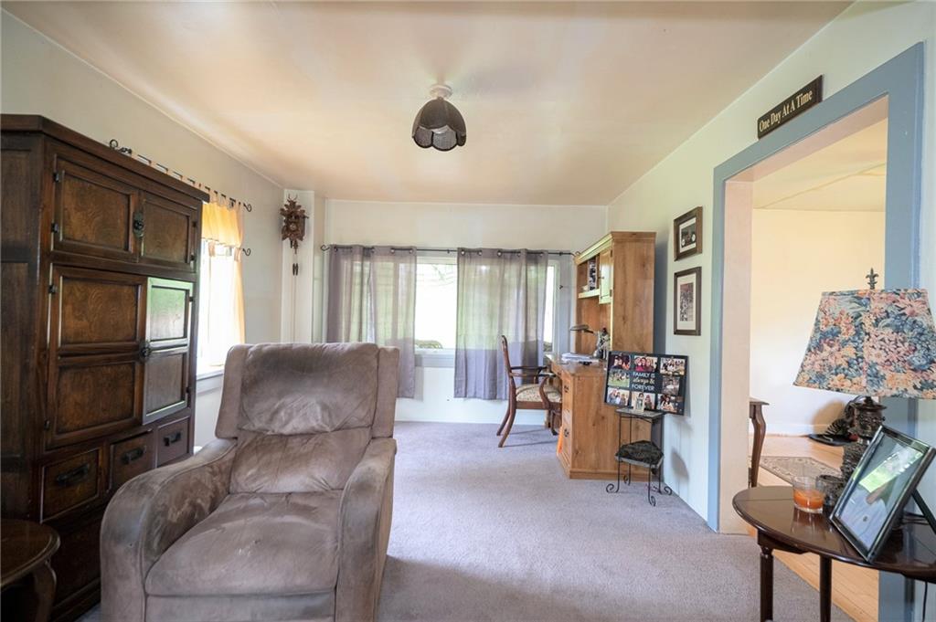 1616 Sharps Hill Road Pittsburgh, PA 15215 - Photo 9 of 20 Gallery Image 9