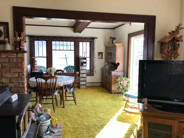 $900,000 | 27466 County 5 Boulevard, Red Wing, MN 55066