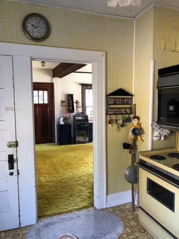 $900,000 | 27466 County 5 Boulevard, Red Wing, MN 55066