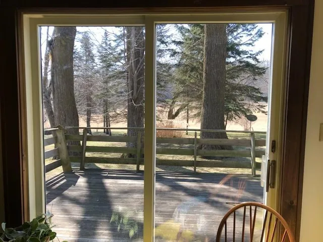 $900,000 | 27466 County 5 Boulevard, Red Wing, MN 55066