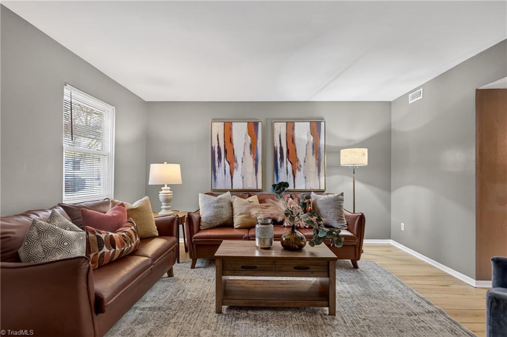 5715 Bramblegate Road Greensboro, NC 27409 - Photo 3 of 27