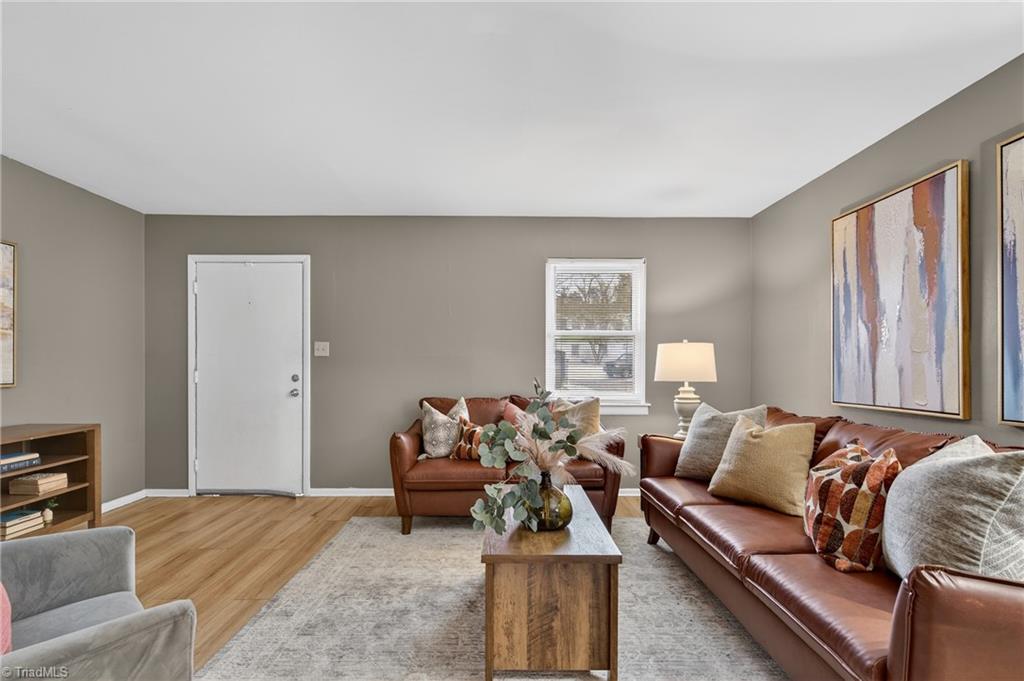 5715 Bramblegate Road Greensboro, NC 27409 - Photo 5 of 27