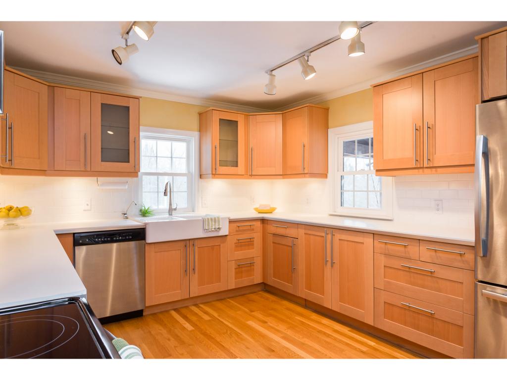 122 Stratham Heights Road Stratham, NH 03885 - Photo 3 of 28
